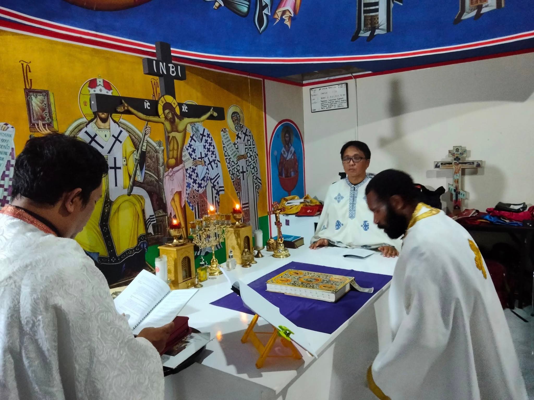 Decorative hero slide 2